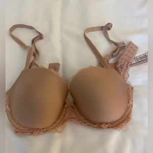 VS Bra 32D